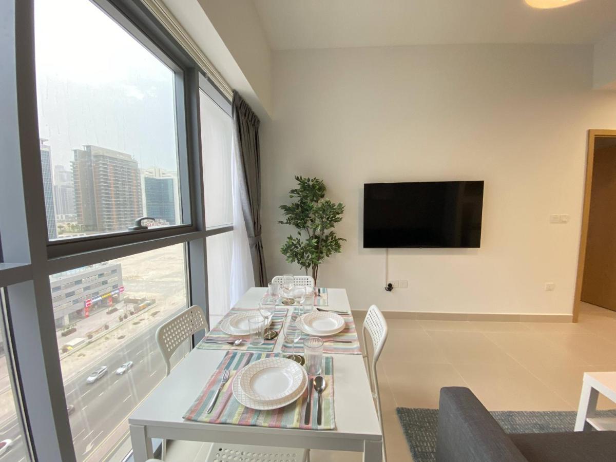 Appartement Lux Bnb Bellevue Tower Downtown à Dubaï Extérieur photo