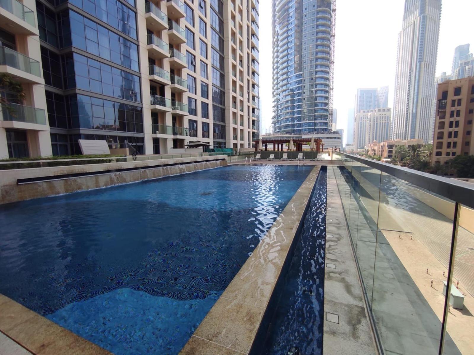 Appartement Lux Bnb Bellevue Tower Downtown à Dubaï Extérieur photo